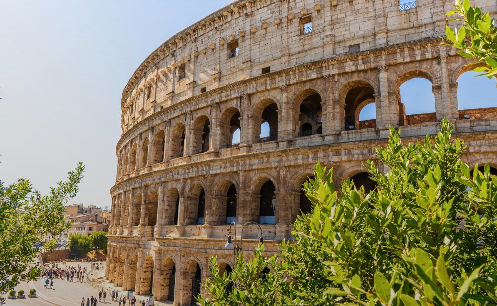 イタリア
