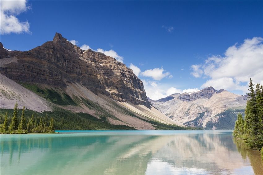 ボウ湖(Bow Lake)