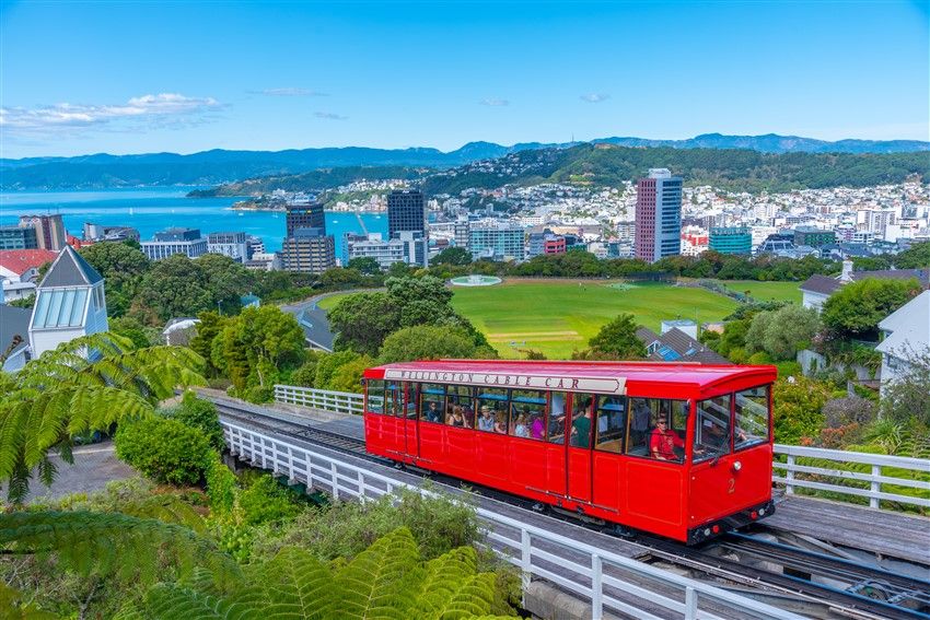 ニュージーランド旅行|フラッグシップ・五つ星アップグレード・ダニーデン・ウェリントン・100年のアンティーク蒸気船・マオリ神話・美食美酒満喫13日間